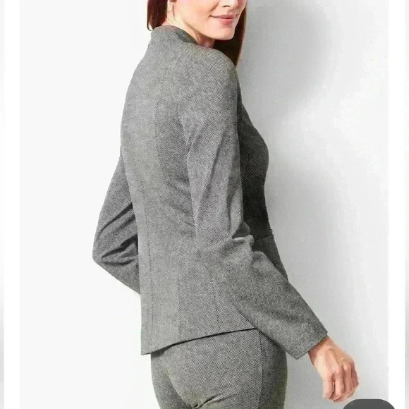 Talbots Luxe Knit Black & White Herringbone Stand Collar Zip Front Blazer - Picture 2 of 12